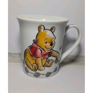 DISNEY Winnie The Pooh DAISEY CHAIN Cup Mug Collectible Pooh & Piglet